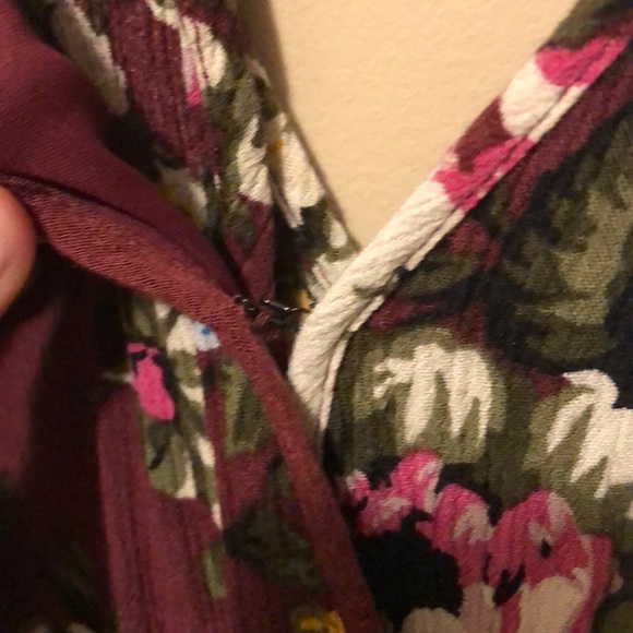 Floral Romper Size S - Picture 3 of 7